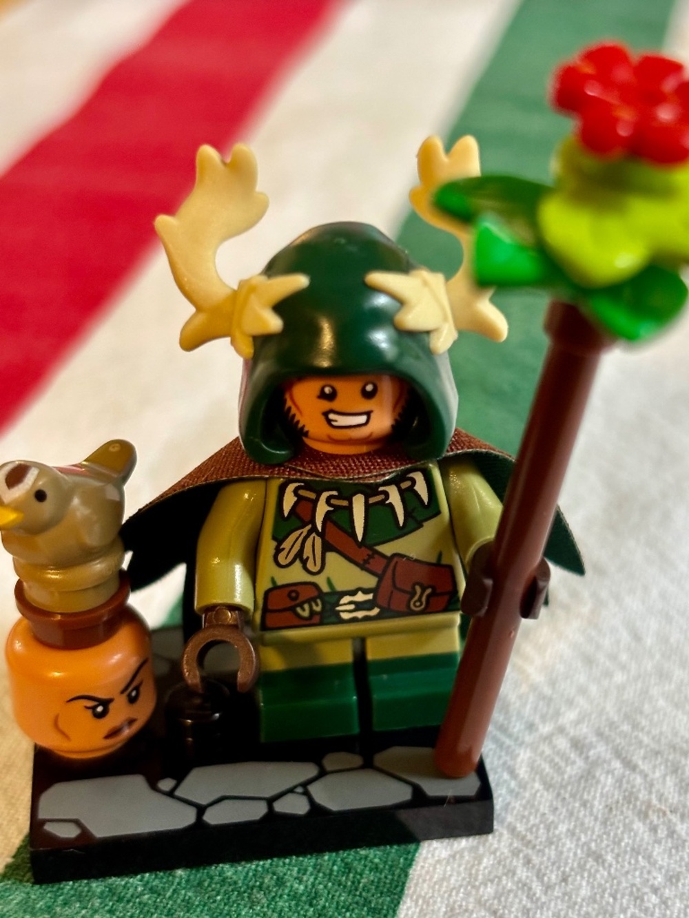 LEGO DUNGEONS & DRAGONS "Halfling Druid" coldnd05 LIKE NEW!